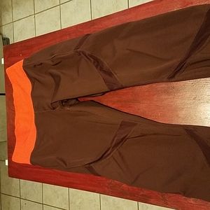 Athleta tenacity 7/8 tights size medium